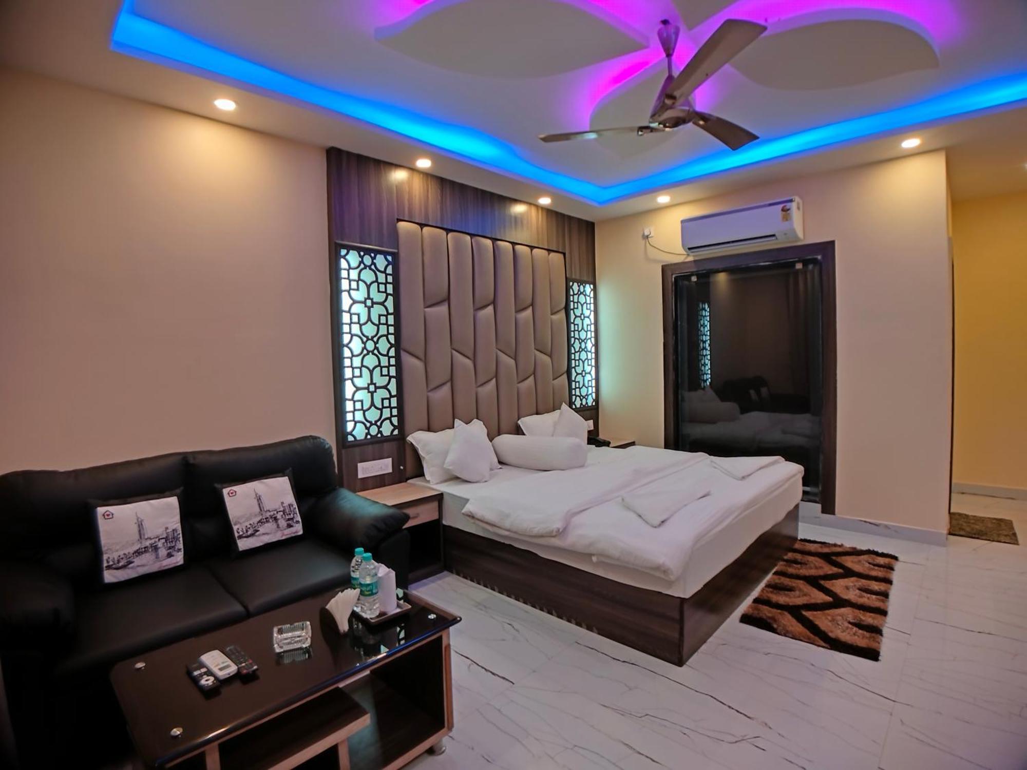 The Triton Beach Resort 만다르모니 외부 사진