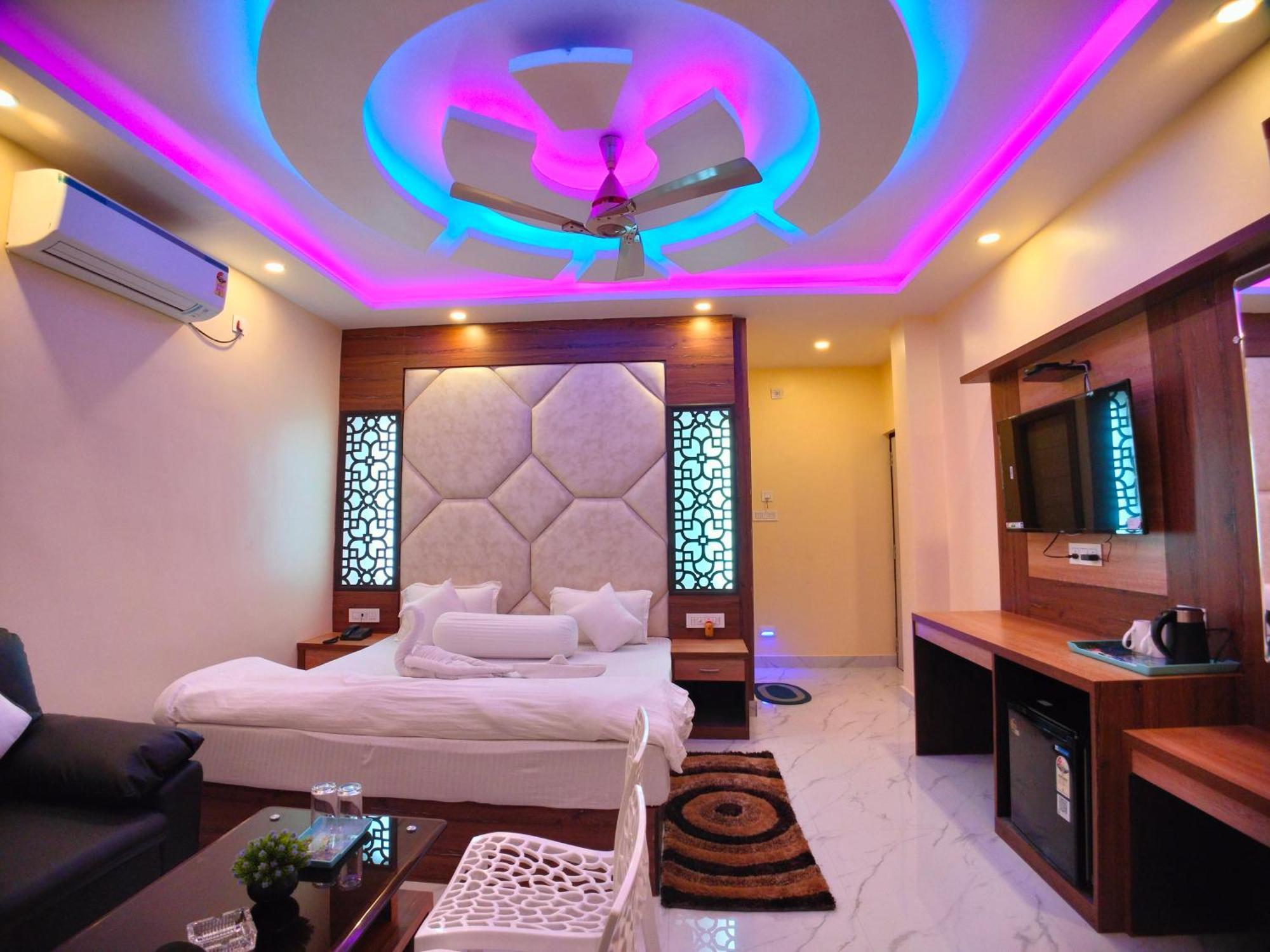 The Triton Beach Resort 만다르모니 외부 사진