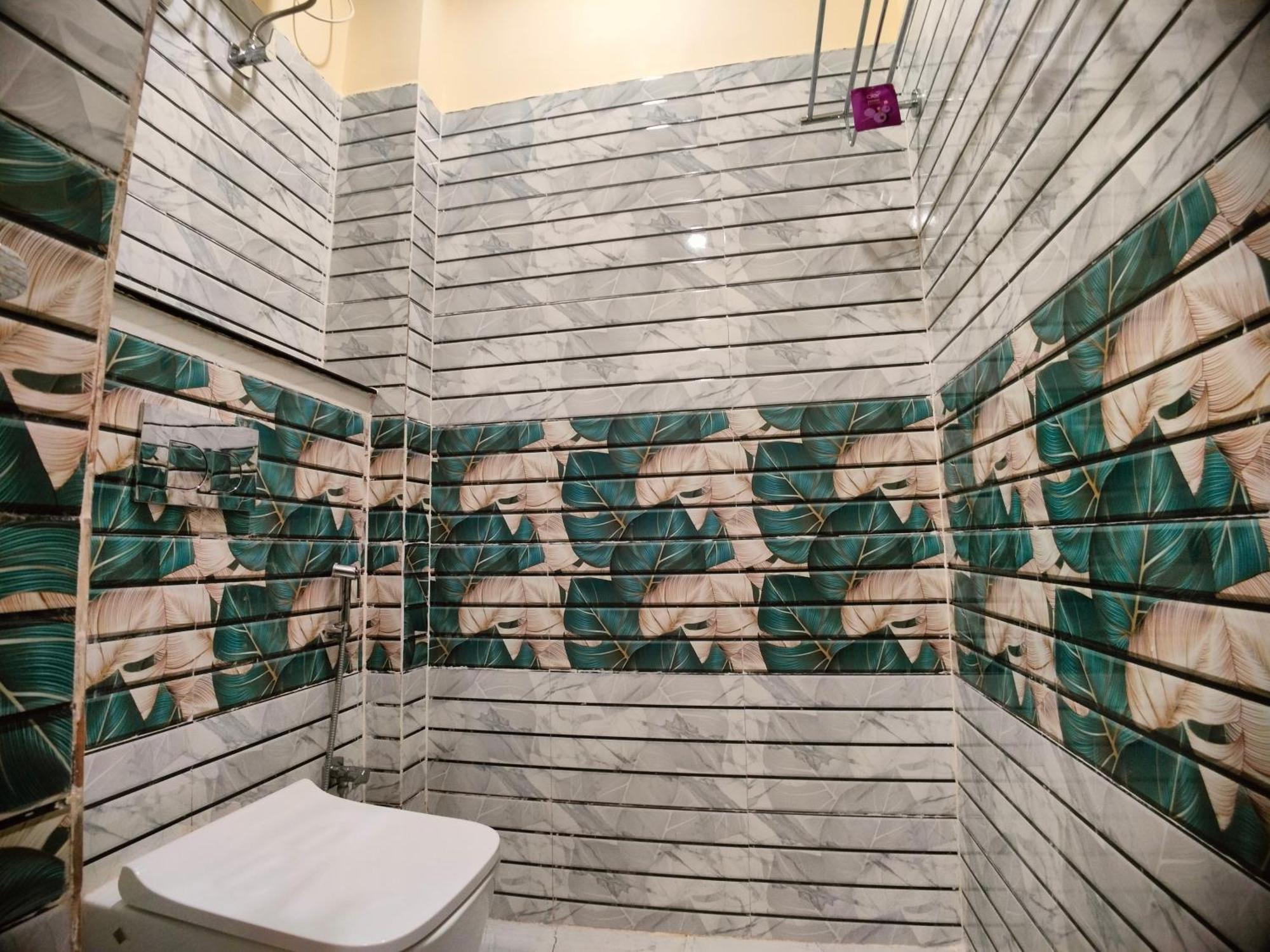 The Triton Beach Resort 만다르모니 외부 사진